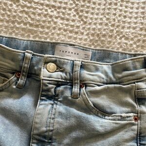 Women’s skinny jeans